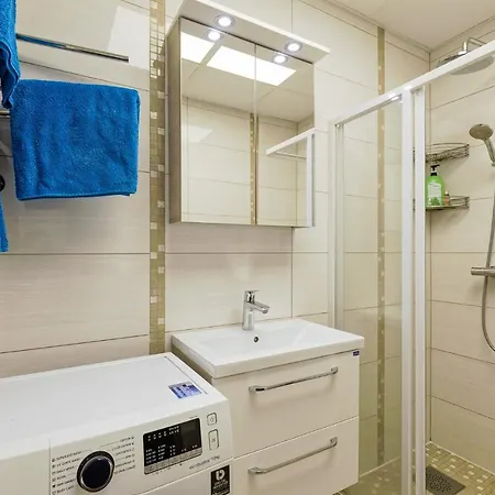 Spacious With Sauna In City Center タリン